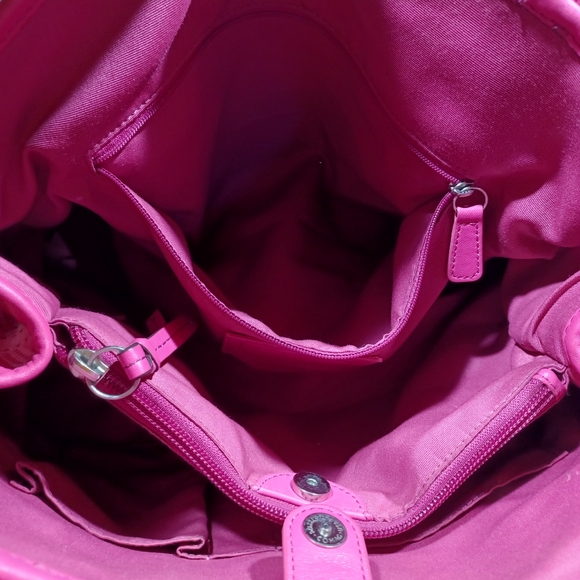 Coach perforated shoulder bag - Picture 9 of 10